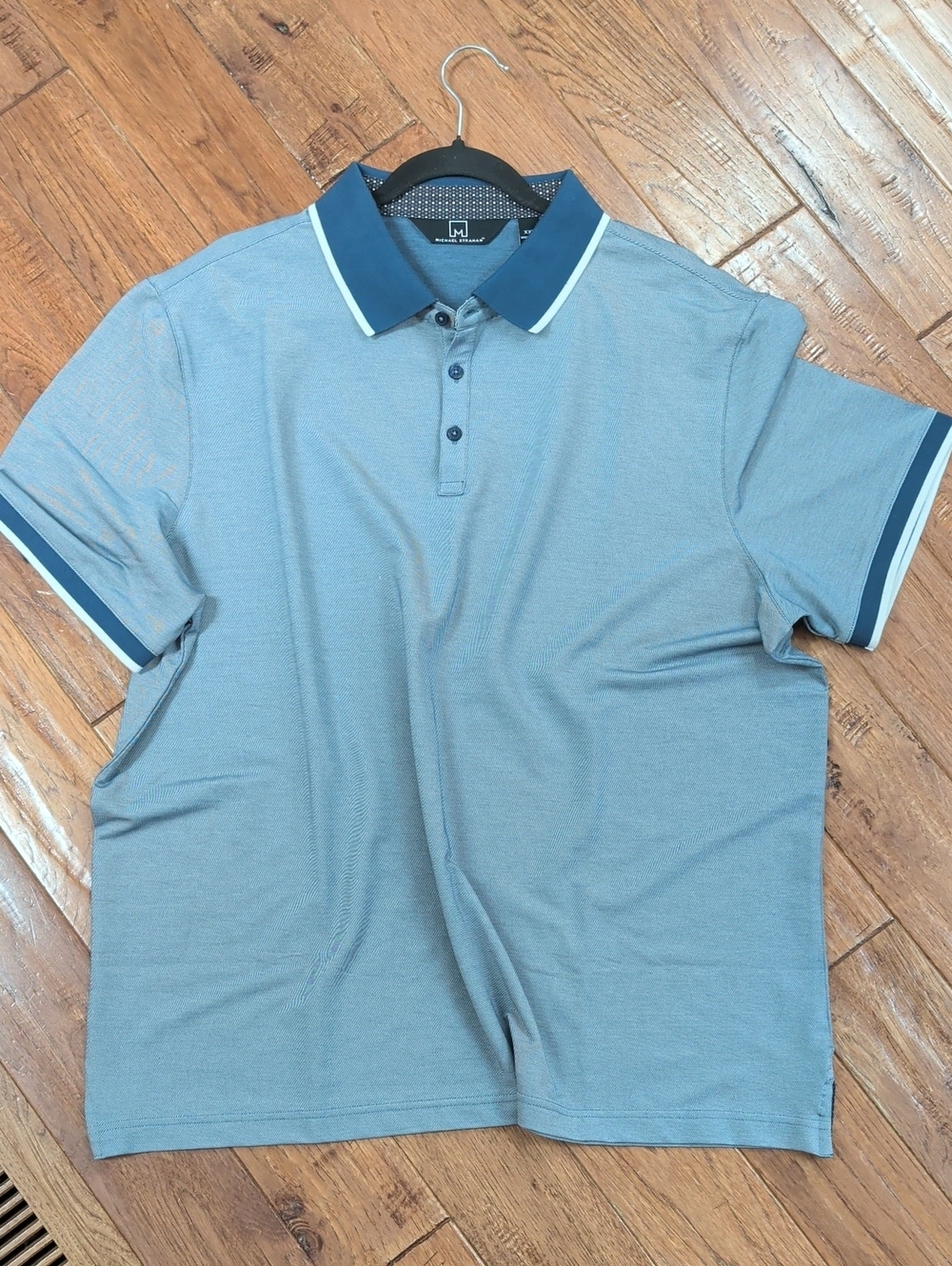 Michael Strahan Golf Blue Polo Shirt with Contrast Navy Collar
